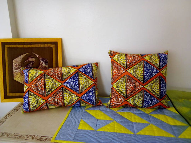 Coussin en wax, made in Sénégal - By Bina'Patch